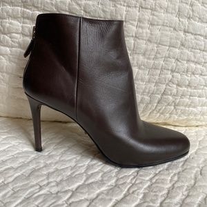 Prada brown bootie size 38 New